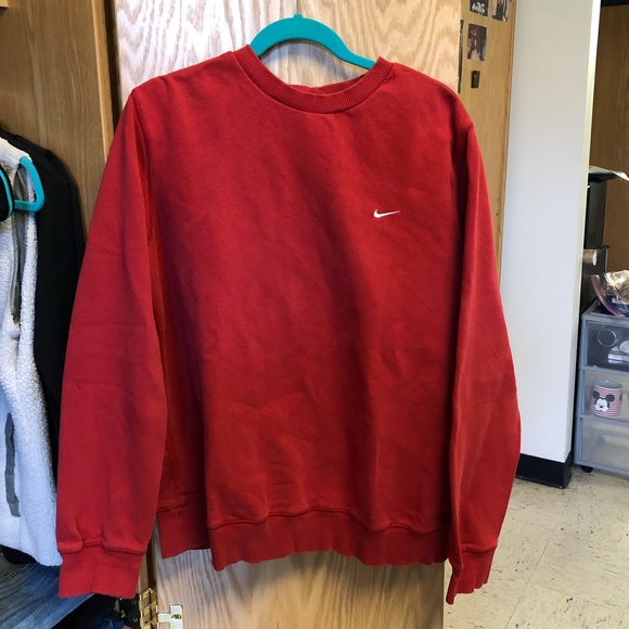 red nike crewneck